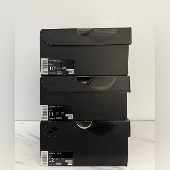 Supreme x Nike Air Force 1 Low - Picture 12 of 12